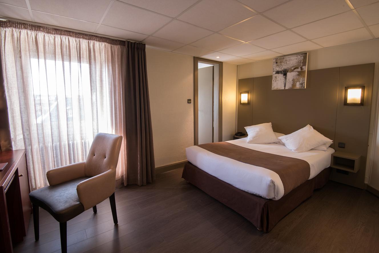 Hotel Le Bristol Strasbourg Gare Zewnętrze zdjęcie